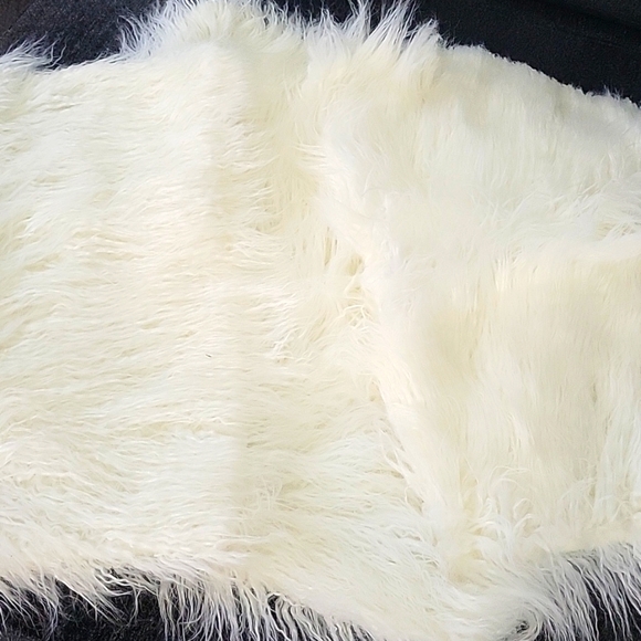 Faux Fur Pillow Covers - Picture 3 of 3